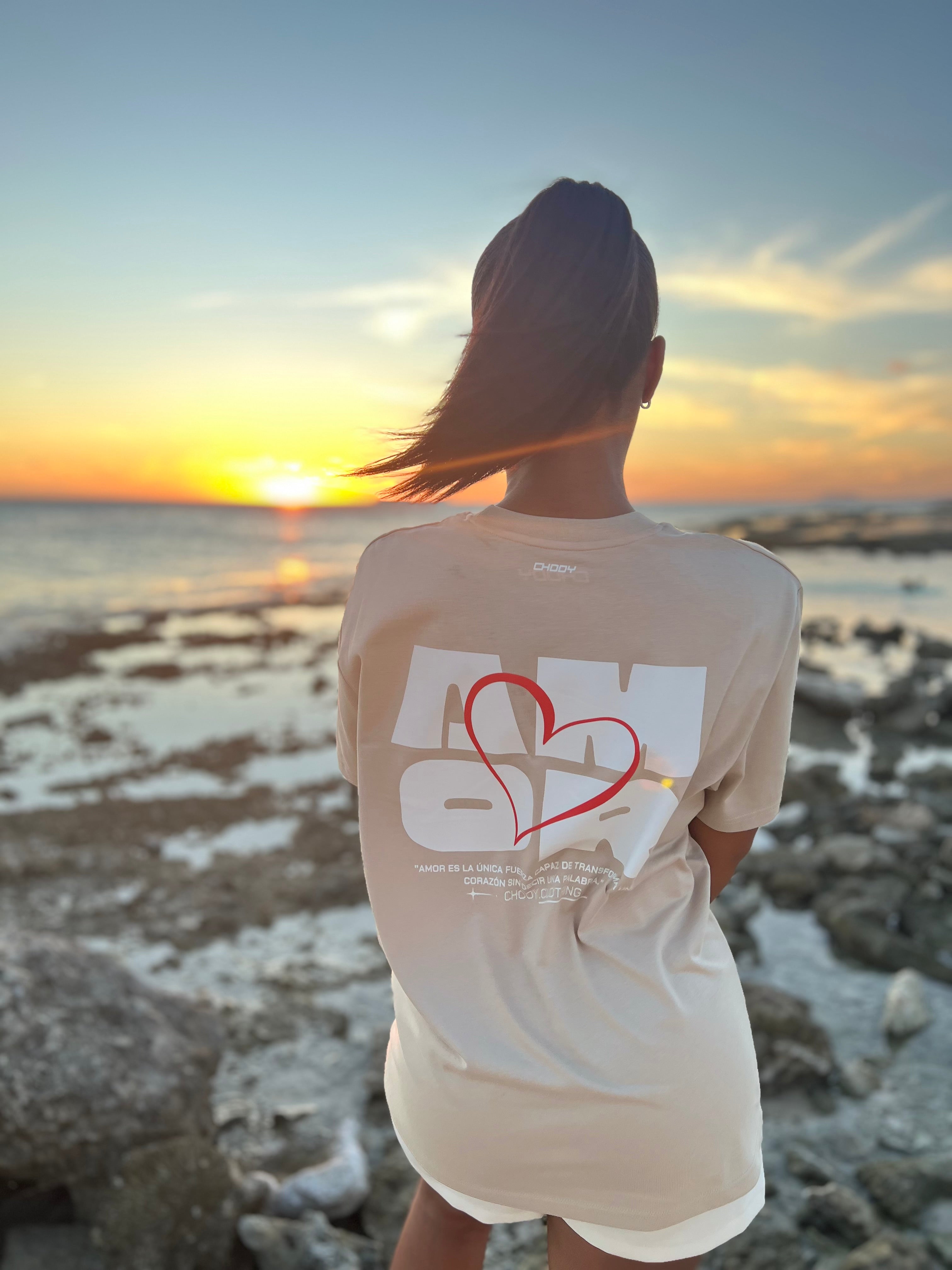 AMOR - Unisex Cotton Tee